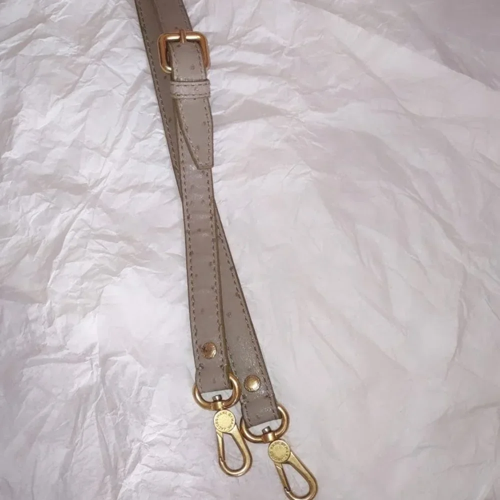 Marc Jacobs Adjustable Strap - Picture 3 of 10